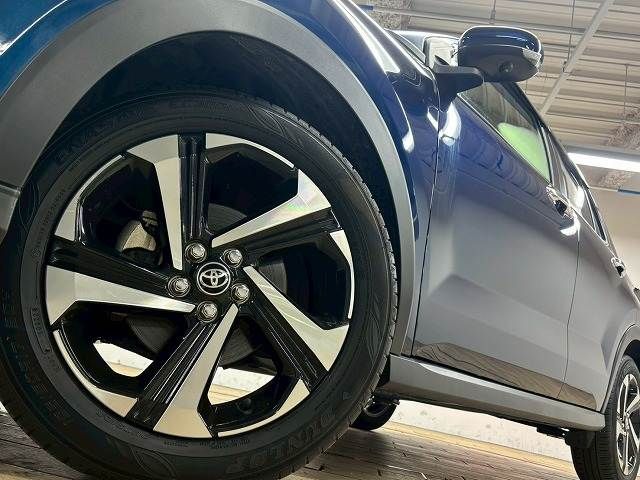 TOYOTA RAIZE HYBRID 2022