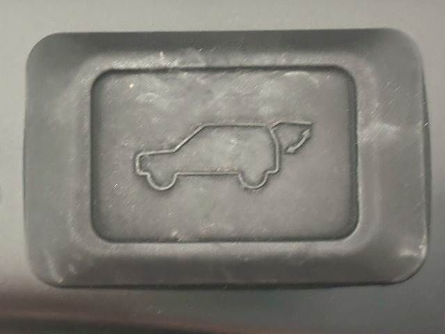 TOYOTA RAV4 HYBRID 4WD 2023