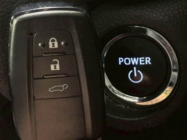 TOYOTA RAV4 HYBRID 4WD 2023