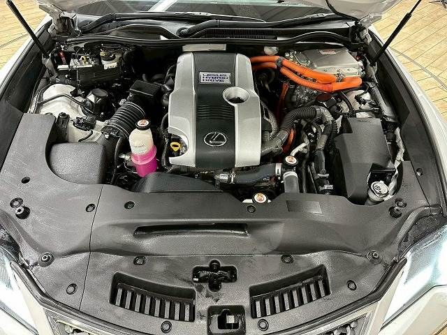 TOYOTA LEXUS RC300h 2018