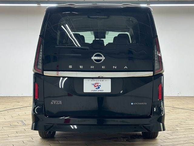 NISSAN SERENA  WG 2023