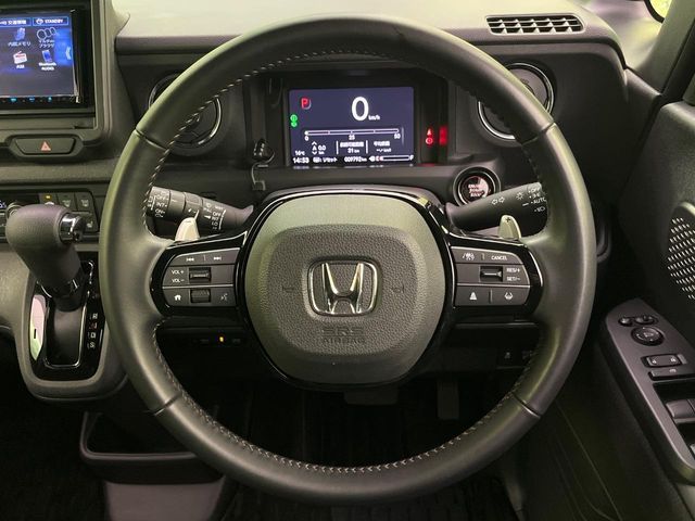 HONDA N BOX CUSTOM 2024