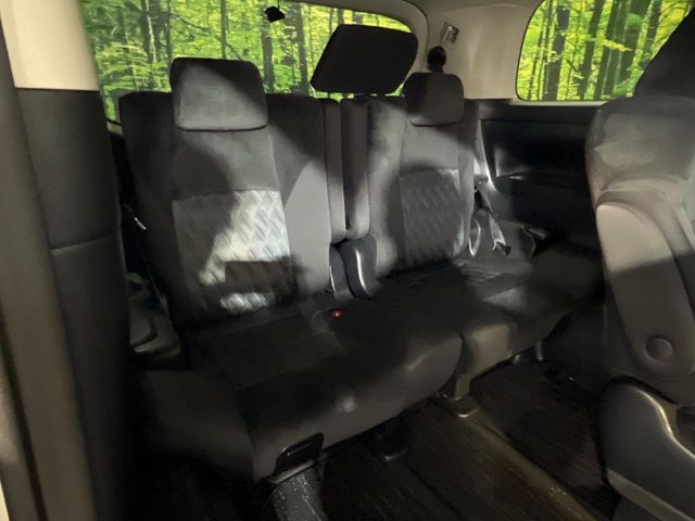 TOYOTA VELLFIRE 2018