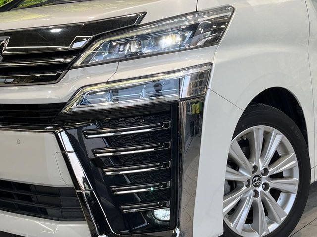 TOYOTA VELLFIRE 2018