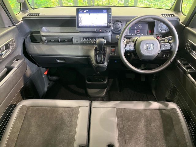 HONDA N BOX CUSTOM 2024