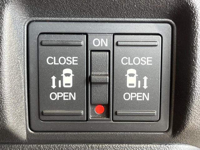 HONDA N BOX CUSTOM 2024