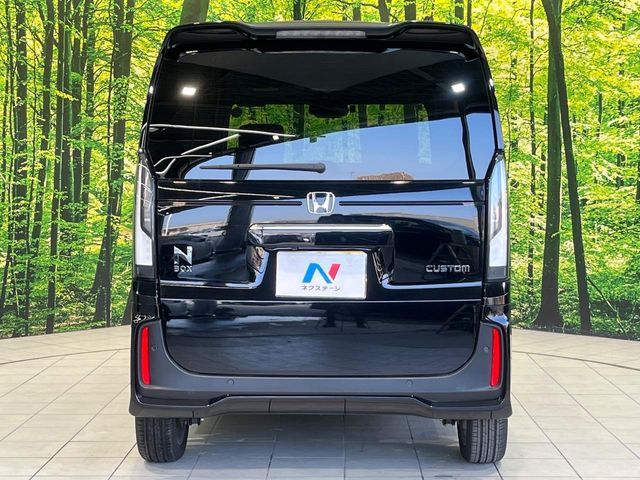 HONDA N BOX CUSTOM 2024