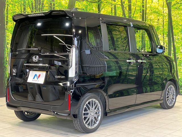 HONDA N BOX CUSTOM 2024