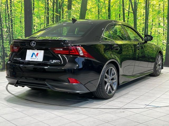 TOYOTA LEXUS IS300h 2013