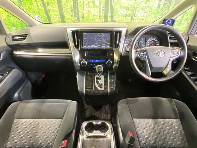 TOYOTA VELLFIRE 2015