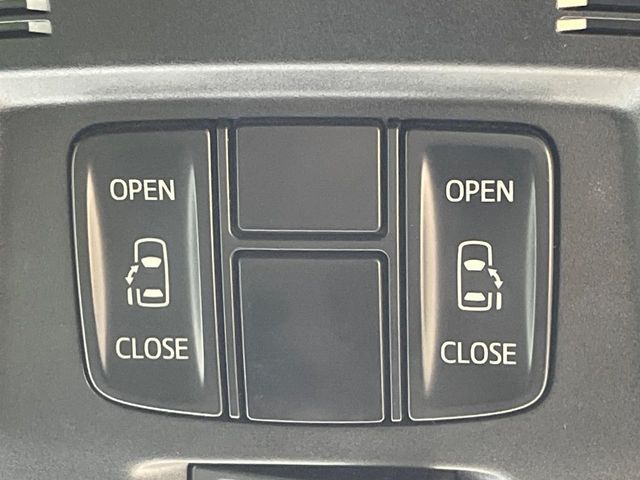 TOYOTA VELLFIRE 2015