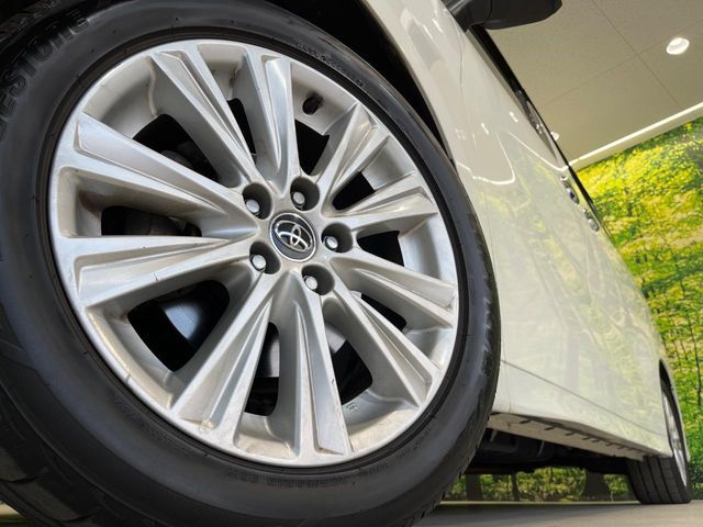 TOYOTA VELLFIRE 2015