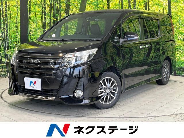 TOYOTA NOAH 2017