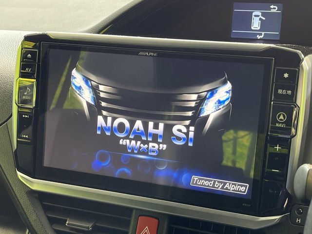 TOYOTA NOAH 2017