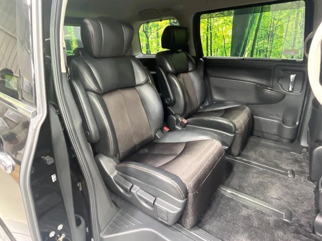 NISSAN ELGRAND 2017