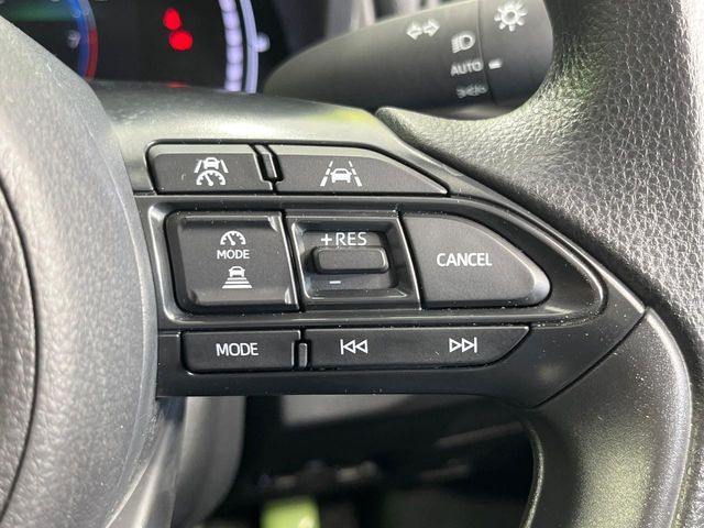 TOYOTA YARIS CROSS 2025