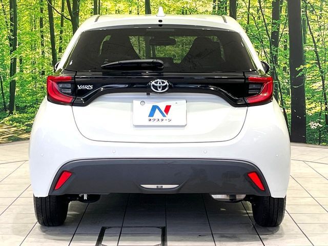TOYOTA YARIS 2021