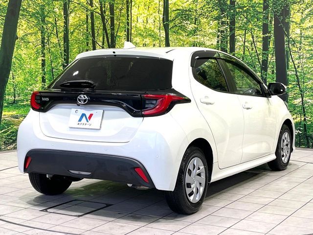 TOYOTA YARIS 2021