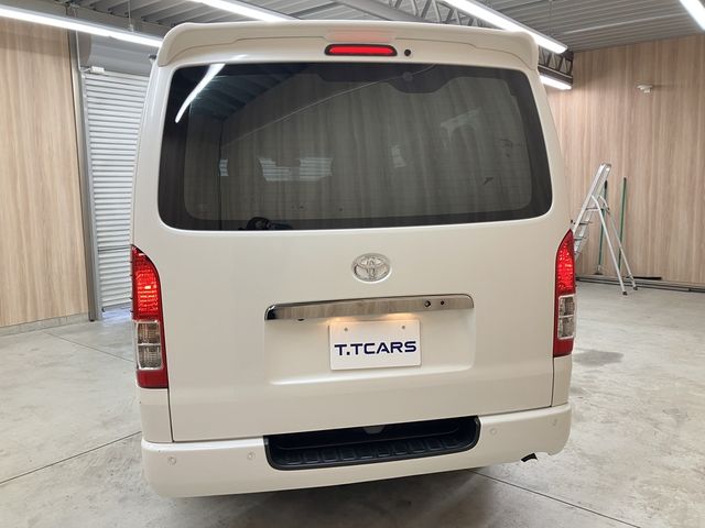 TOYOTA HIACE van 2WD 2020