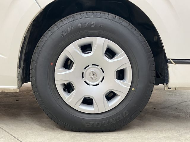 TOYOTA HIACE van 2WD 2020