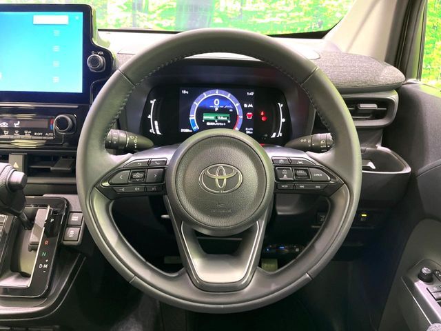 TOYOTA SIENTA 2023