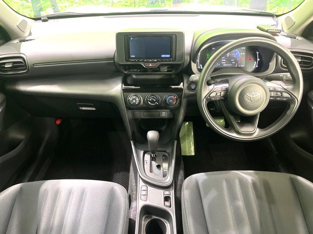 TOYOTA YARIS CROSS 2025