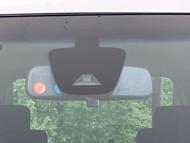 NISSAN SERENA  S-HYBRID 2014