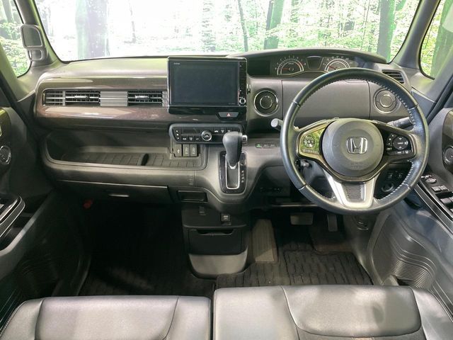 HONDA N BOX CUSTOM 2018