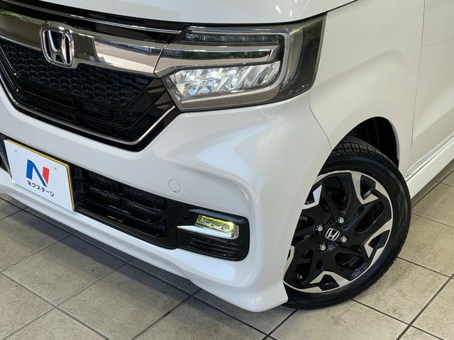 HONDA N BOX CUSTOM 2018