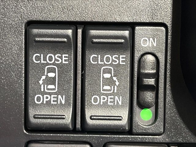 TOYOTA ROOMY 4WD 2016