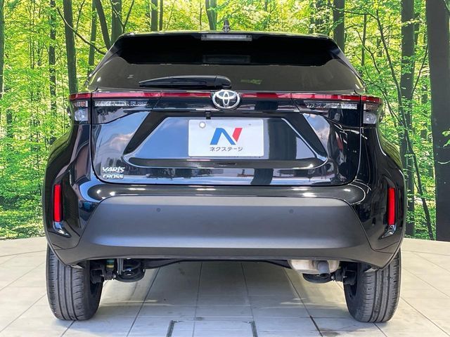 TOYOTA YARIS CROSS 2025