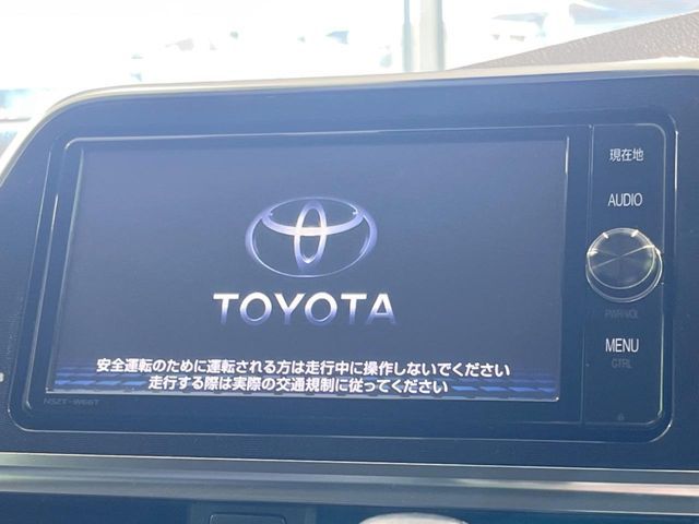 TOYOTA SIENTA 2016