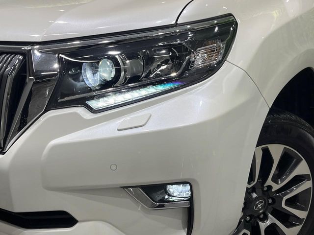 TOYOTA LANDCRUISER PRADO 2023