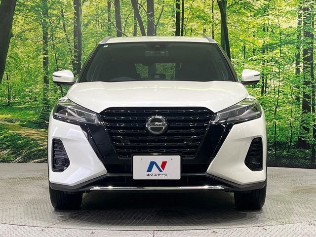 NISSAN KICKS 2021