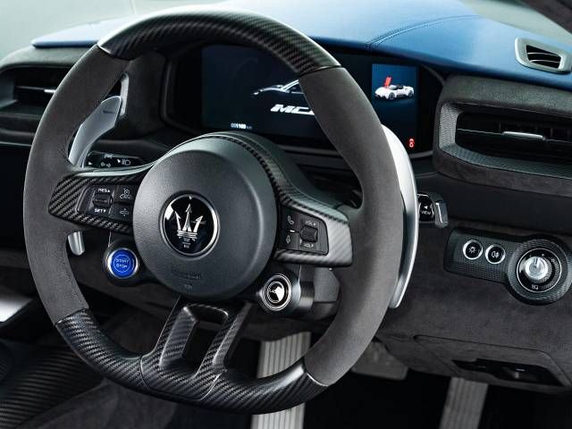 MASERATI MASERATI MC20 2023