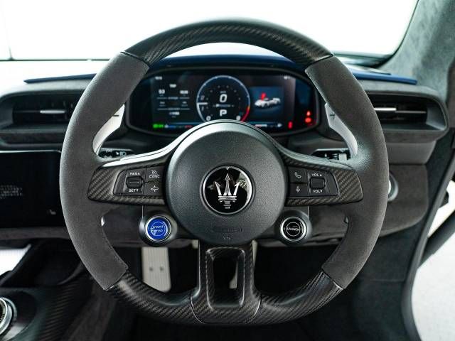 MASERATI MASERATI MC20 2023