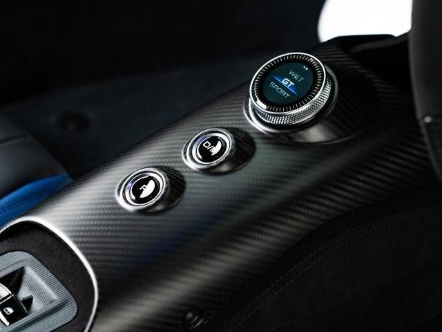 MASERATI MASERATI MC20 2023