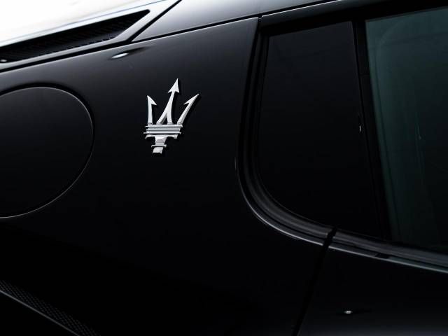 MASERATI MASERATI MC20 2023