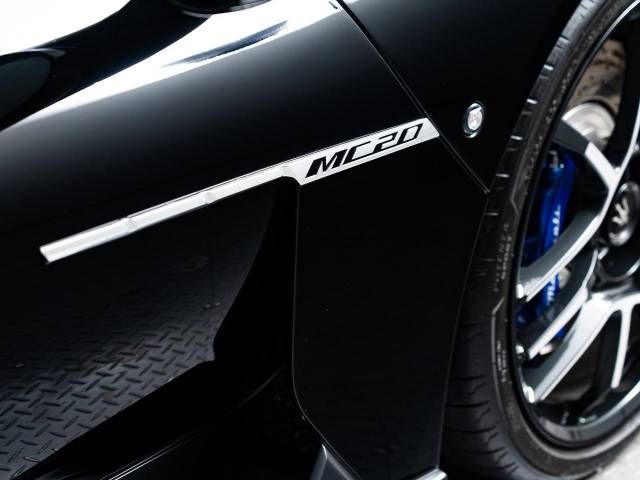 MASERATI MASERATI MC20 2023
