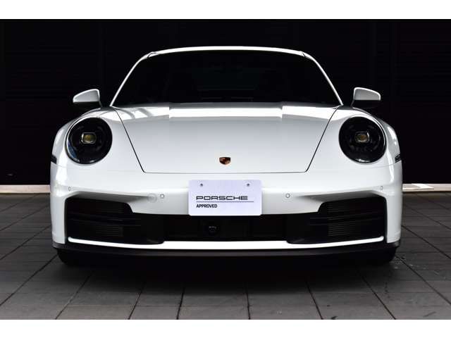 PORSCHE PORSCHE 911 2025