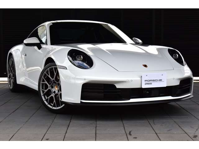 PORSCHE PORSCHE 911 2025