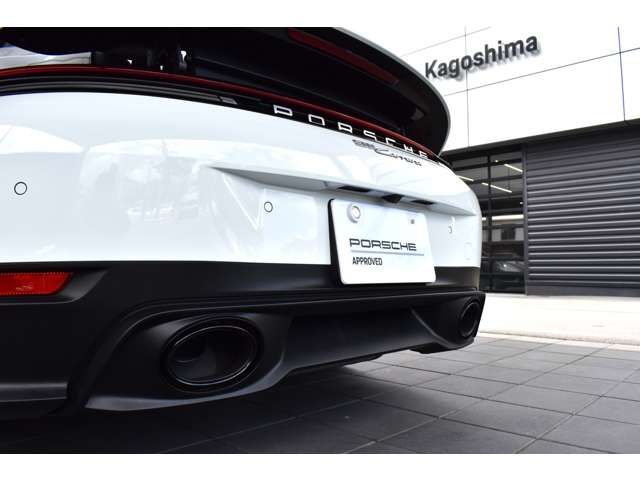 PORSCHE PORSCHE 911 2025