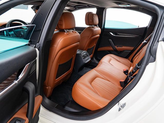 MASERATI MASERATI GHIBLI Sedan 2023