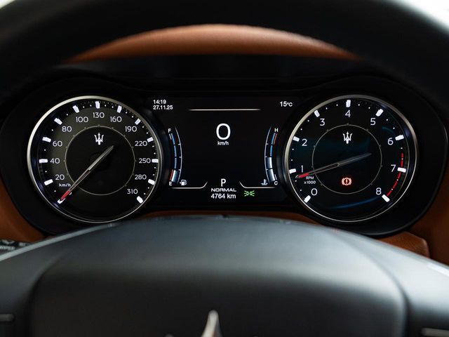 MASERATI MASERATI GHIBLI Sedan 2023