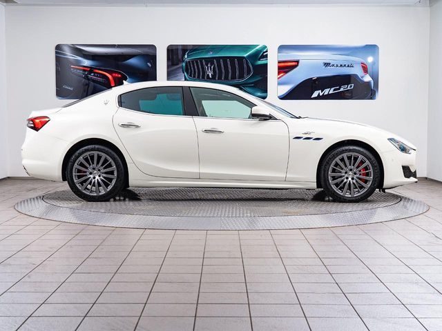 MASERATI MASERATI GHIBLI Sedan 2023