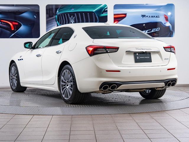 MASERATI MASERATI GHIBLI Sedan 2023