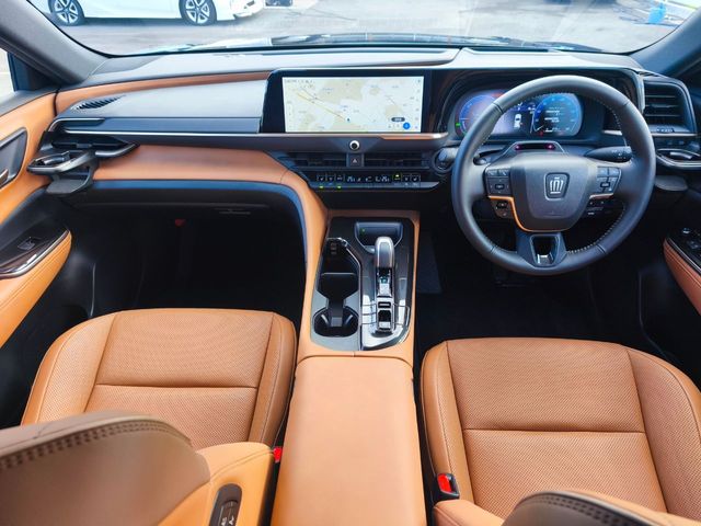 TOYOTA CROWN SPORT 2024