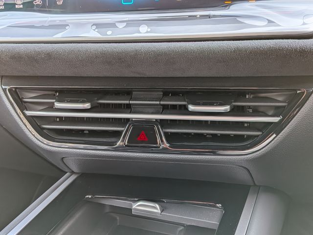 VOLKSWAGEN VOLKSWAGEN PASSAT wagon 2025