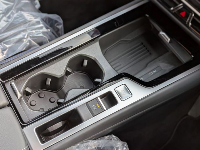 VOLKSWAGEN VOLKSWAGEN PASSAT wagon 2025