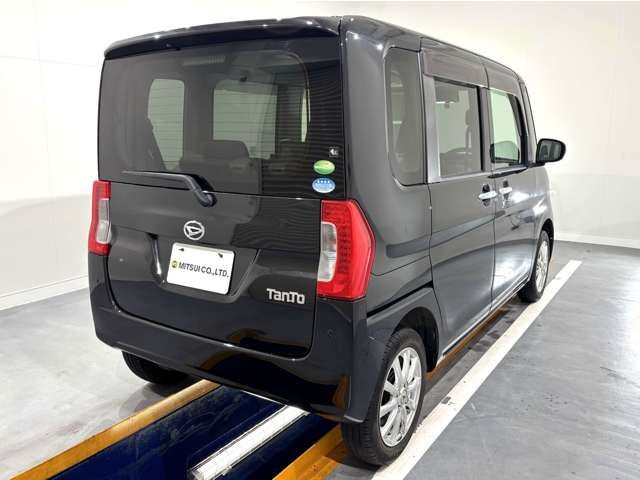 DAIHATSU TANTO 4WD 2018